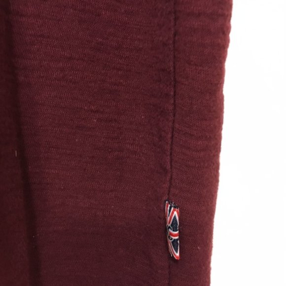 NWOT, English Laundry, Men, Y-Neck style Tee shirt, short sleeve, Maroon Red, L - Picture 3 of 9